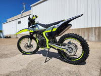 Trailmaster TM35 250cc, 5 Speed Manual, LED Head Light, 21" front tire, 36 inch seat height, electric start