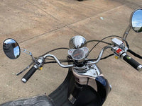 Trailmaster Sorrento 150cc Great Euro Style scooter, Free Removeable Storage Trunk, Chrome Accents, Two Tone dual stage paint