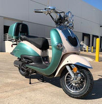 Trailmaster Sorrento 50 Retro scooter Euro Style Moped 49.5 cc Electric start Great Gas Mileage