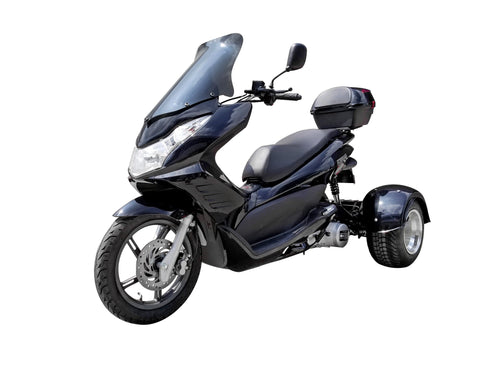 Ice Bear Q6 150cc trike scooter with one front wheel and two rear wheels