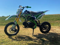 RPS 110DLX 107cc Youth Dirt Bike, Semi-Automatic 4-Speed, Kick Start, Front and Rear Hydraulic Disc Brakes, 14 Inch Front Tire, Inverted Front Forks, 30.5 Inch Seat Height