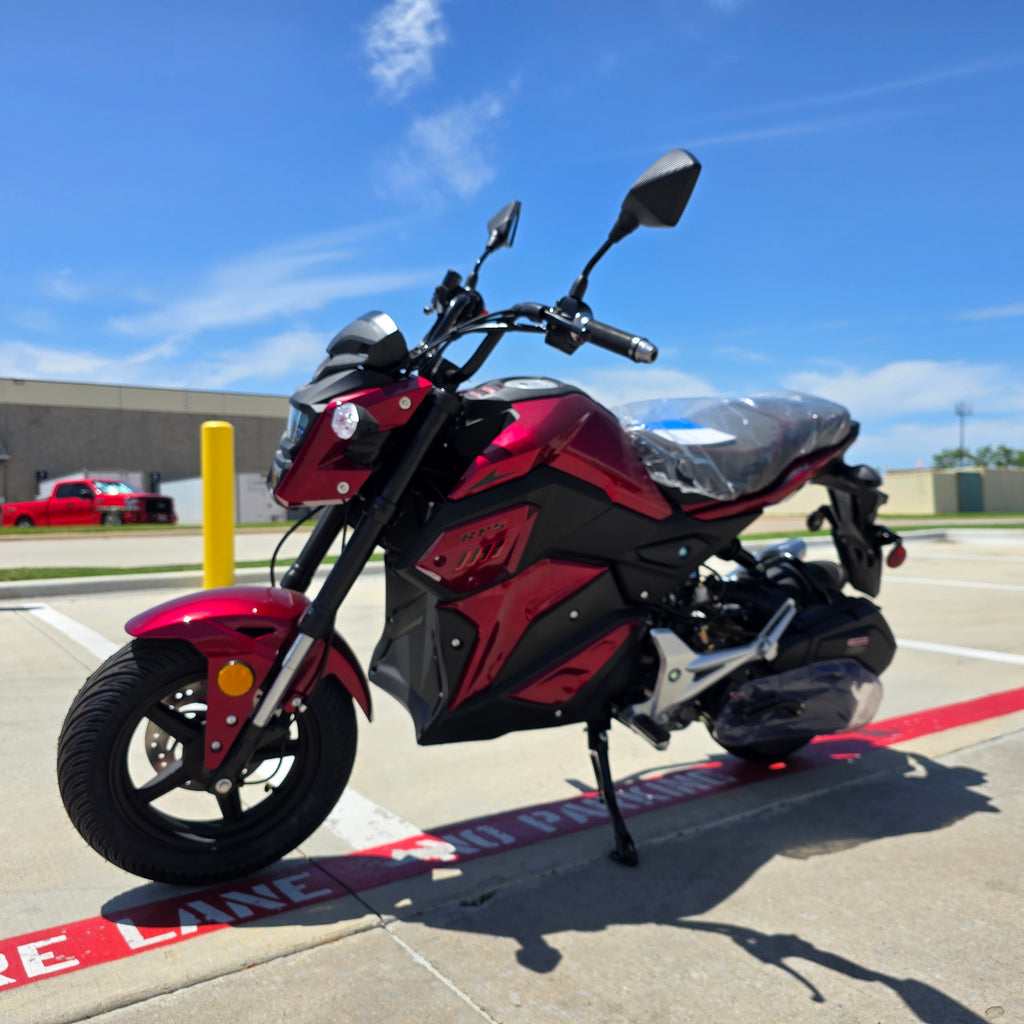 Assembled RPS M16 Grom Style Scooter 150cc, Automatic, Electric Start, Disc Brakes, LED head Lights (Last one)