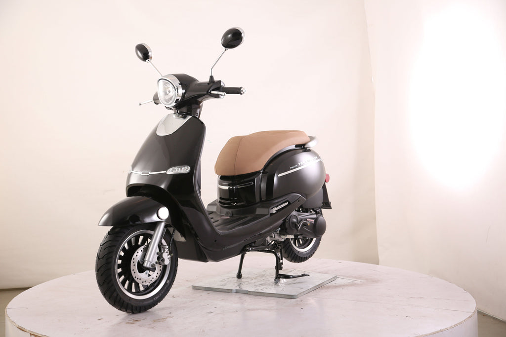 Trailmaster Turino 200. 170cc. Automatic CVT trans, Electric Start, Great European Styling, LCG Speedometer and Gauges, 12 Inch Rims, 31.9 inch seat height
