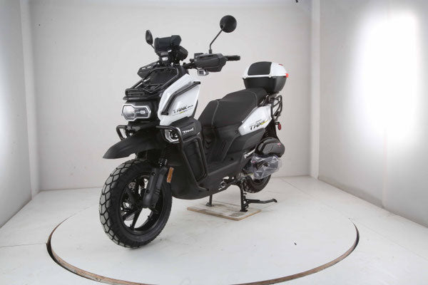 Vitacci Tank PRO 200 EFI.  Fuel Injected 168cc, Automatic Trans, Color Matched Trunk. Brush Guards, 331 LB Capacity, CARB