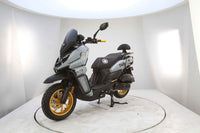 Vitacci Tank Sport X200,  Air Cooled 168cc, 31.5 inch seat height, Blue Tooth Audio,  Carburetor, CDI Electronics, Front and Rear Disk Brakes, Passenger back Rest, 13 inch Custom Rims, Winds