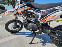 RPS125S Off Road Dirt Bike, Manual Trans, 14" front Tire 32" seat Height, Disk Brakes