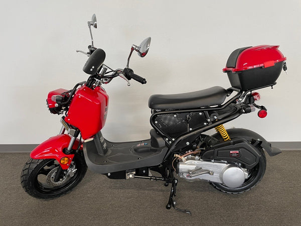 Outback Road Warrior 150cc Scooter [Not CA Legal]