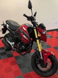 RPS CONDOR Sports Bike 150cc, 5 Speed Manual Trans 31 Inch Seat height, the most powerful GROM tribute on the market