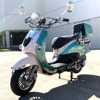 Trailmaster Sorrento 50 Retro scooter Euro Style Moped 49.5 cc Electric start Great Gas Mileage